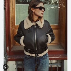Zara double sided short jacket with tags M